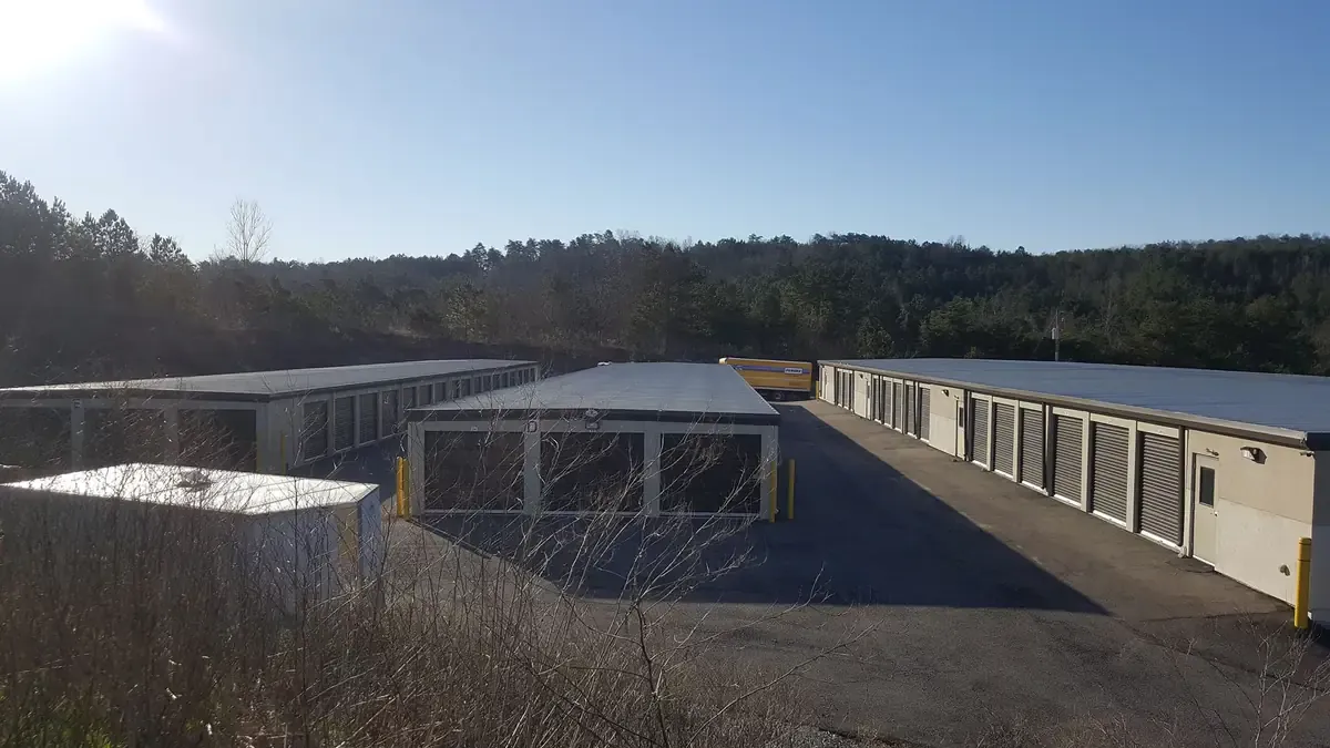 Outdoor Storage Units at Fieldstown Road Self