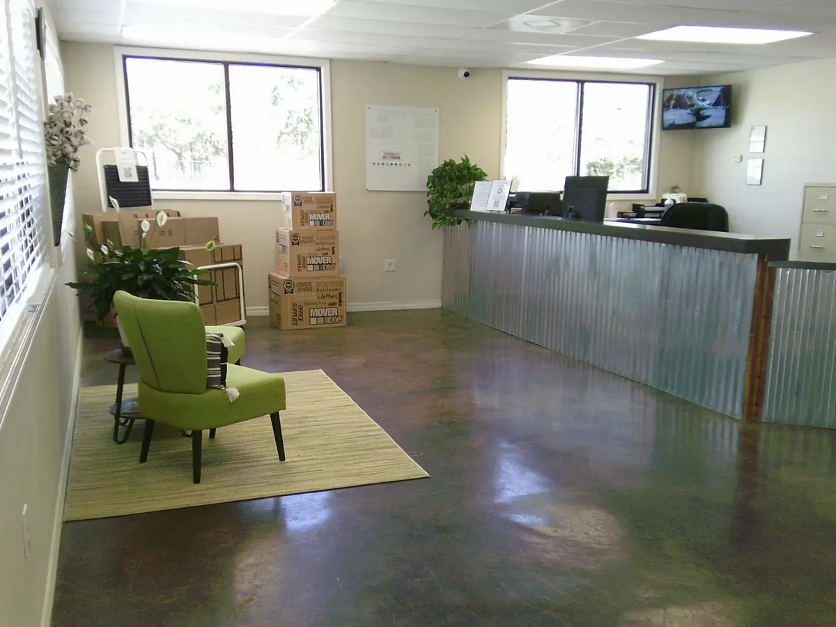 Summerdale Self Storage Front Desk